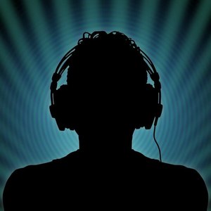 凌乱资料,凌乱最新歌曲,凌乱MV视频,凌乱音乐专辑,凌乱好听的歌