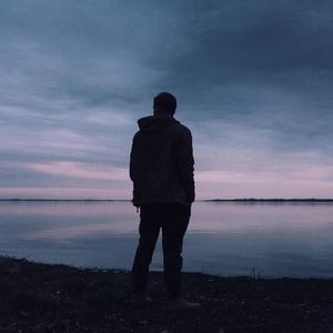 秦新立资料,秦新立最新歌曲,秦新立MV视频,秦新立音乐专辑,秦新立好听的歌