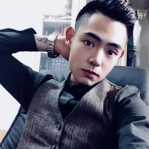 李鹤轩资料,李鹤轩最新歌曲,李鹤轩MV视频,李鹤轩音乐专辑,李鹤轩好听的歌