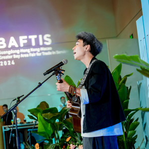 华昱乔资料,华昱乔最新歌曲,华昱乔MV视频,华昱乔音乐专辑,华昱乔好听的歌