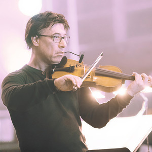 Henry Raudales资料,Henry Raudales最新歌曲,Henry RaudalesMV视频,Henry Raudales音乐专辑,Henry Raudales好听的歌