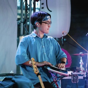 陈渝平资料,陈渝平最新歌曲,陈渝平MV视频,陈渝平音乐专辑,陈渝平好听的歌