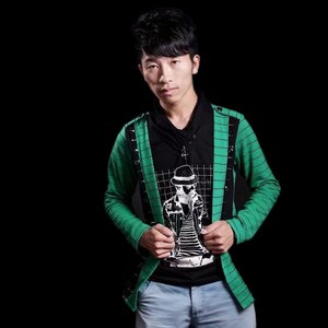 秋木资料,秋木最新歌曲,秋木MV视频,秋木音乐专辑,秋木好听的歌