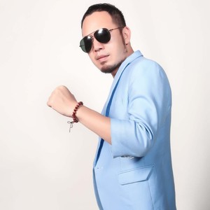 时尚坤哥资料,时尚坤哥最新歌曲,时尚坤哥MV视频,时尚坤哥音乐专辑,时尚坤哥好听的歌