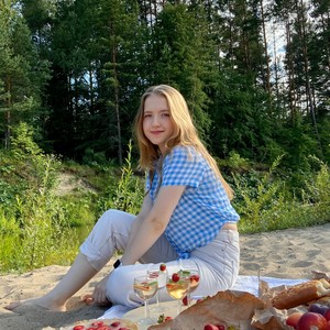 Daria G资料,Daria G最新歌曲,Daria GMV视频,Daria G音乐专辑,Daria G好听的歌