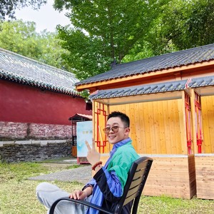 枫枫枫哥资料,枫枫枫哥最新歌曲,枫枫枫哥MV视频,枫枫枫哥音乐专辑,枫枫枫哥好听的歌