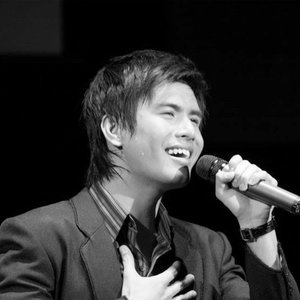 Christian Bautista