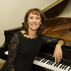 Christine Brown资料,Christine Brown最新歌曲,Christine BrownMV视频,Christine Brown音乐专辑,Christine Brown好听的歌