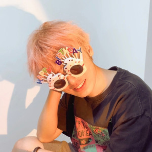 高斯Goh资料,高斯Goh最新歌曲,高斯GohMV视频,高斯Goh音乐专辑,高斯Goh好听的歌