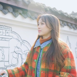 严雨薇资料,严雨薇最新歌曲,严雨薇MV视频,严雨薇音乐专辑,严雨薇好听的歌