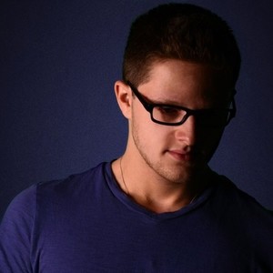 Sam Davies资料,Sam Davies最新歌曲,Sam DaviesMV视频,Sam Davies音乐专辑,Sam Davies好听的歌