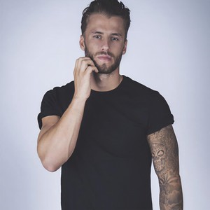 Johnny 500资料,Johnny 500最新歌曲,Johnny 500MV视频,Johnny 500音乐专辑,Johnny 500好听的歌