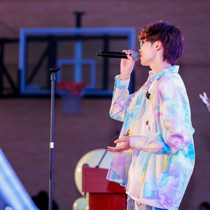 叶泓炜资料,叶泓炜最新歌曲,叶泓炜MV视频,叶泓炜音乐专辑,叶泓炜好听的歌