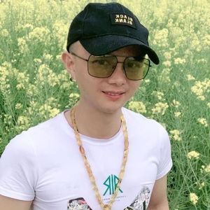 黄小铄资料,黄小铄最新歌曲,黄小铄MV视频,黄小铄音乐专辑,黄小铄好听的歌