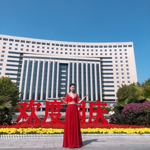 修妍资料,修妍最新歌曲,修妍MV视频,修妍音乐专辑,修妍好听的歌