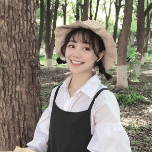 何小七资料,何小七最新歌曲,何小七MV视频,何小七音乐专辑,何小七好听的歌