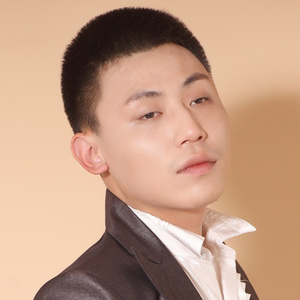 七哥资料,七哥最新歌曲,七哥MV视频,七哥音乐专辑,七哥好听的歌