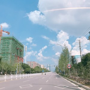 二十易资料,二十易最新歌曲,二十易MV视频,二十易音乐专辑,二十易好听的歌