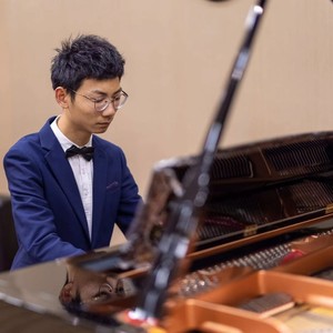 严厉行资料,严厉行最新歌曲,严厉行MV视频,严厉行音乐专辑,严厉行好听的歌