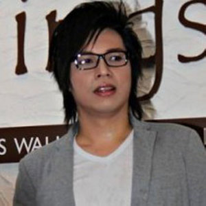 黄世豪 - 原来我还在乎你