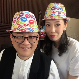 廖叔白妞资料,廖叔白妞最新歌曲,廖叔白妞MV视频,廖叔白妞音乐专辑,廖叔白妞好听的歌