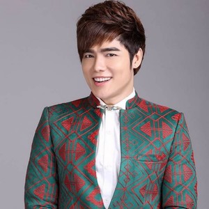 Hồng Gấm资料,Hồng Gấm最新歌曲,Hồng GấmMV视频,Hồng Gấm音乐专辑,Hồng Gấm好听的歌