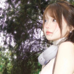 君尔资料,君尔最新歌曲,君尔MV视频,君尔音乐专辑,君尔好听的歌