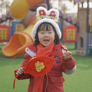 张伊美资料,张伊美最新歌曲,张伊美MV视频,张伊美音乐专辑,张伊美好听的歌