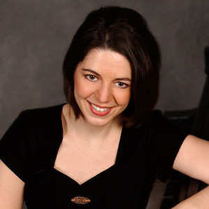 Heidi Louise Williams资料,Heidi Louise Williams最新歌曲,Heidi Louise WilliamsMV视频,Heidi Louise Williams音乐专辑,Heidi Louise Williams好听的歌