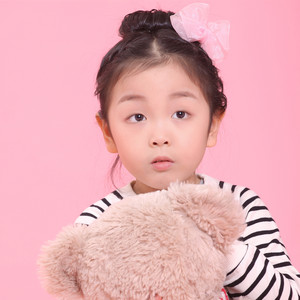 马梓琪资料,马梓琪最新歌曲,马梓琪MV视频,马梓琪音乐专辑,马梓琪好听的歌