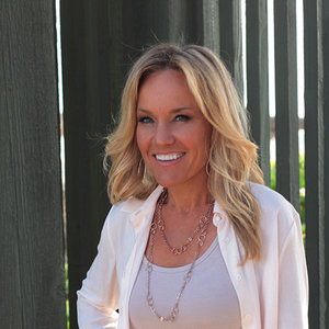 Carol Duboc资料,Carol Duboc最新歌曲,Carol DubocMV视频,Carol Duboc音乐专辑,Carol Duboc好听的歌