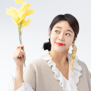 엄지영 (严智英)资料,엄지영 (严智英)最新歌曲,엄지영 (严智英)MV视频,엄지영 (严智英)音乐专辑,엄지영 (严智英)好听的歌