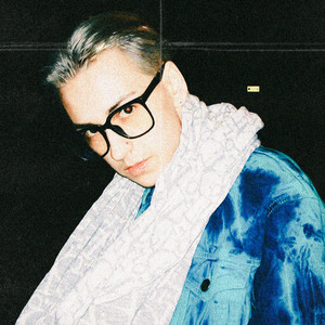 Vess资料,Vess最新歌曲,VessMV视频,Vess音乐专辑,Vess好听的歌