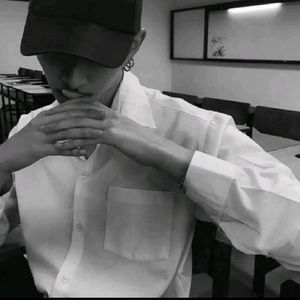 江铭辰资料,江铭辰最新歌曲,江铭辰MV视频,江铭辰音乐专辑,江铭辰好听的歌