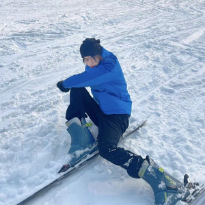 龙飘飘skiboyvv资料,龙飘飘skiboyvv最新歌曲,龙飘飘skiboyvvMV视频,龙飘飘skiboyvv音乐专辑,龙飘飘skiboyvv好听的歌