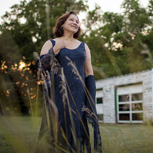 Julia Broxholm资料,Julia Broxholm最新歌曲,Julia BroxholmMV视频,Julia Broxholm音乐专辑,Julia Broxholm好听的歌