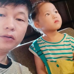 兄弟抱一下资料,兄弟抱一下最新歌曲,兄弟抱一下MV视频,兄弟抱一下音乐专辑,兄弟抱一下好听的歌