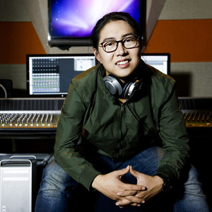 何康资料,何康最新歌曲,何康MV视频,何康音乐专辑,何康好听的歌