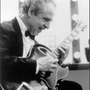 John Pisano资料,John Pisano最新歌曲,John PisanoMV视频,John Pisano音乐专辑,John Pisano好听的歌