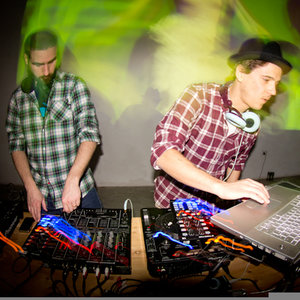 Useless Wooden Toys资料,Useless Wooden Toys最新歌曲,Useless Wooden ToysMV视频,Useless Wooden Toys音乐专辑,Useless Wooden Toys好听的歌