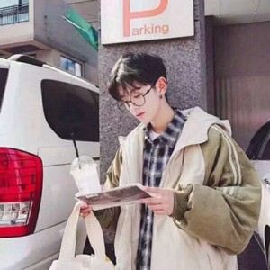 莫然资料,莫然最新歌曲,莫然MV视频,莫然音乐专辑,莫然好听的歌