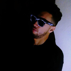 Mehdi Belkadi资料,Mehdi Belkadi最新歌曲,Mehdi BelkadiMV视频,Mehdi Belkadi音乐专辑,Mehdi Belkadi好听的歌