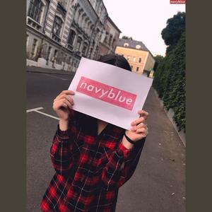 NavyBlue资料,NavyBlue最新歌曲,NavyBlueMV视频,NavyBlue音乐专辑,NavyBlue好听的歌