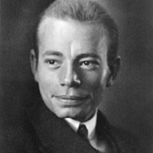 Victor Schiøler资料,Victor Schiøler最新歌曲,Victor SchiølerMV视频,Victor Schiøler音乐专辑,Victor Schiøler好听的歌