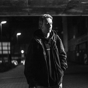 LMO资料,LMO最新歌曲,LMOMV视频,LMO音乐专辑,LMO好听的歌