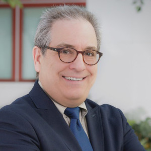 Edward Smaldone资料,Edward Smaldone最新歌曲,Edward SmaldoneMV视频,Edward Smaldone音乐专辑,Edward Smaldone好听的歌