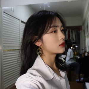 嗷呜一口仙贝资料,嗷呜一口仙贝最新歌曲,嗷呜一口仙贝MV视频,嗷呜一口仙贝音乐专辑,嗷呜一口仙贝好听的歌