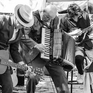 The Walker Roaders资料,The Walker Roaders最新歌曲,The Walker RoadersMV视频,The Walker Roaders音乐专辑,The Walker Roaders好听的歌