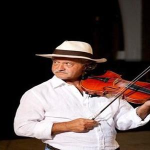 Ernö Olah资料,Ernö Olah最新歌曲,Ernö OlahMV视频,Ernö Olah音乐专辑,Ernö Olah好听的歌