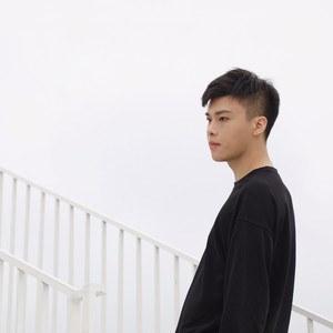 余浩斌资料,余浩斌最新歌曲,余浩斌MV视频,余浩斌音乐专辑,余浩斌好听的歌